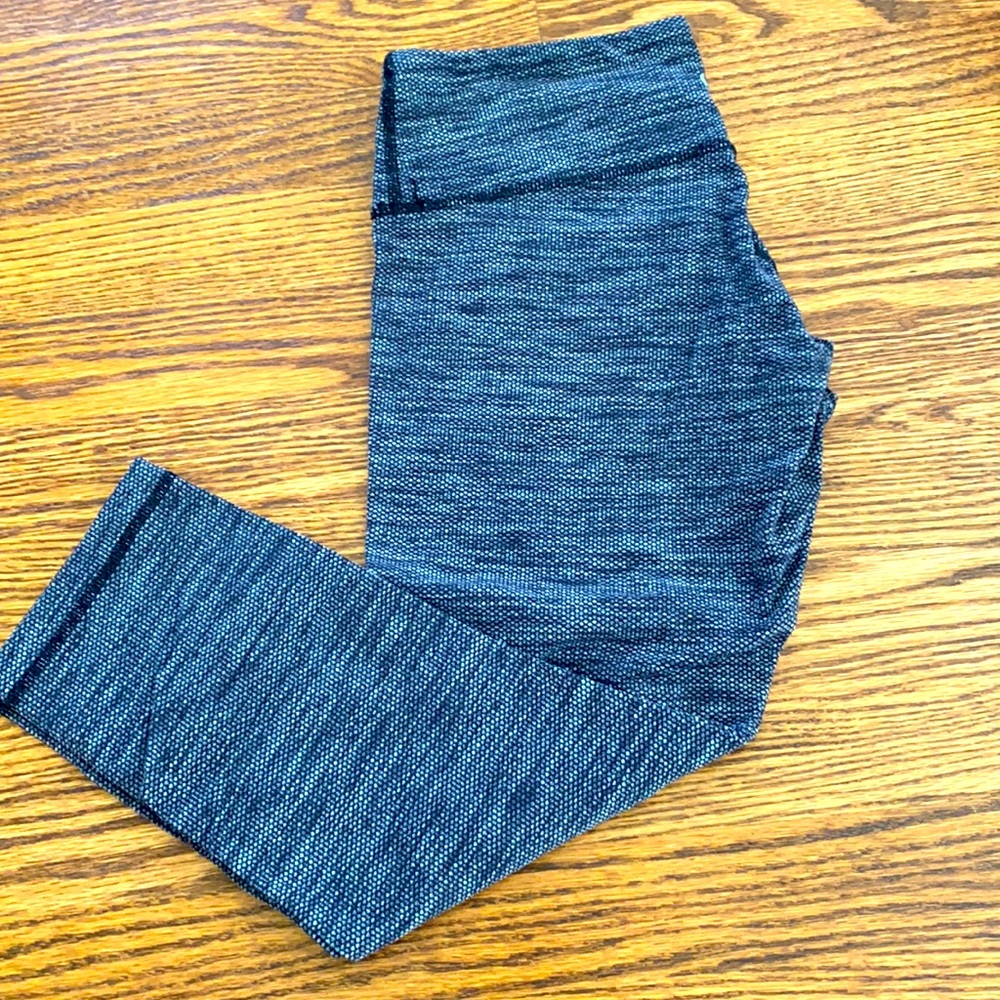 Lululemon Cropped Wonder Unders